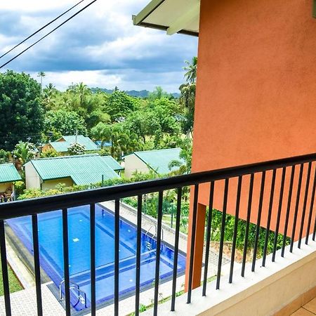 Jk Kandy Bungalow Hotel Exterior photo